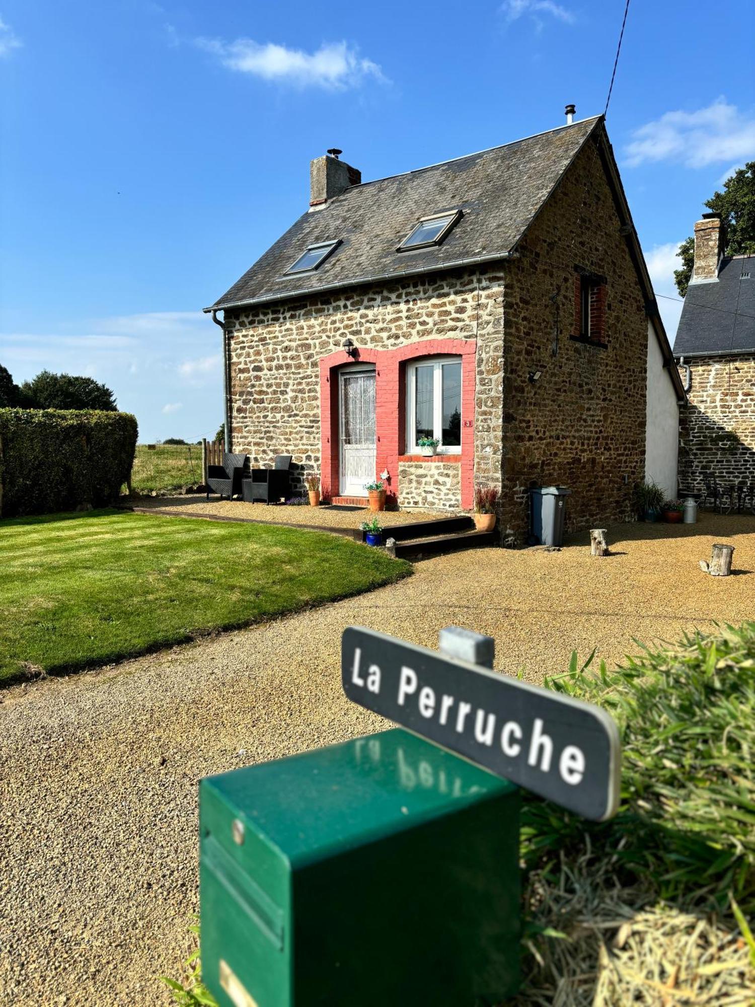 La Perruche Holiday Gite Heussé 외부 사진